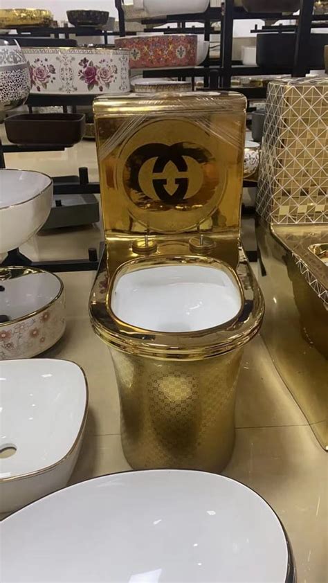 gucci mens dopp kit|gucci gold toilet.